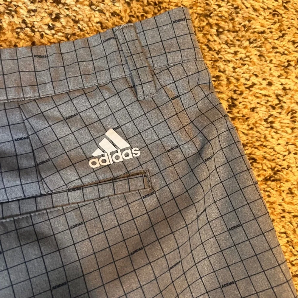 Adidas Golf Shorts Plaid Athletic‎ Training Lightweight 38